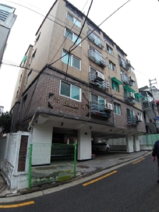 건물 전경
