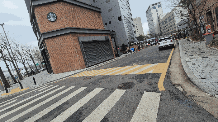 서북서측 측면도로