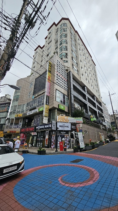 본건건물전경