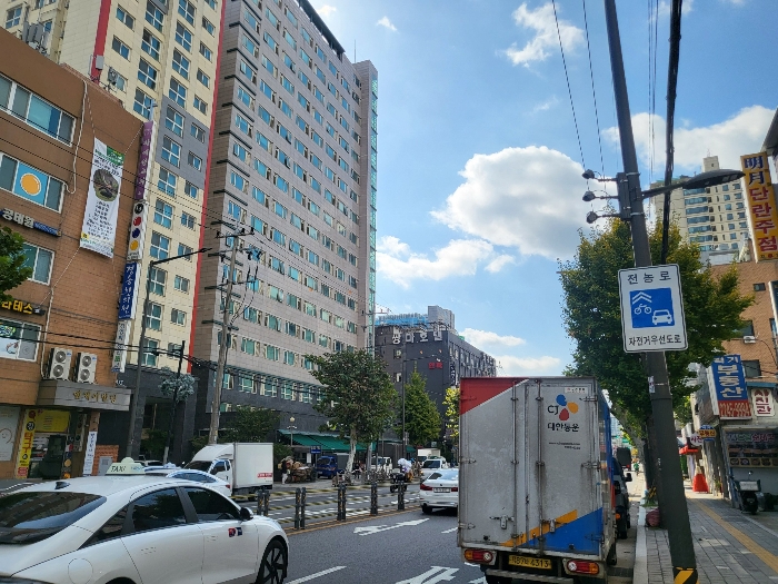 인근지 전경