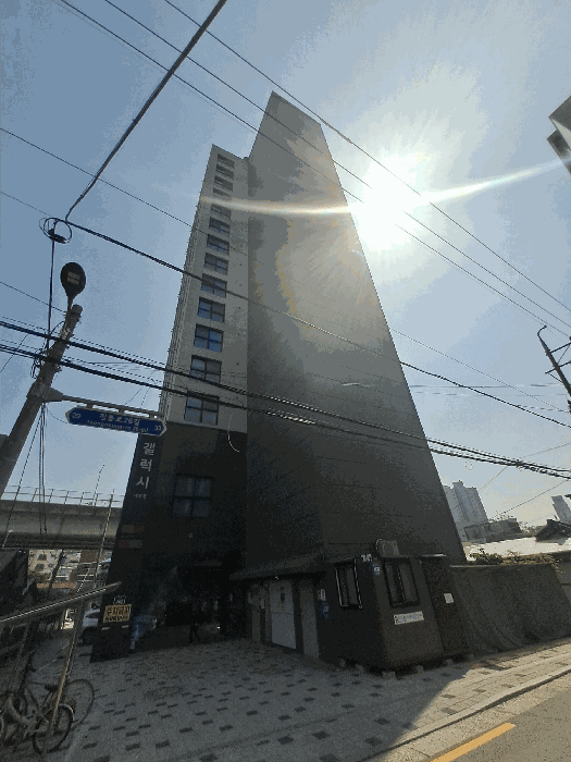 본건 건물 후면 전경