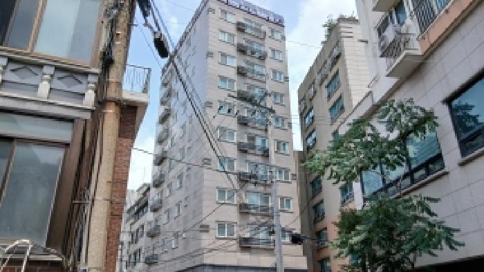 2. 건물전경