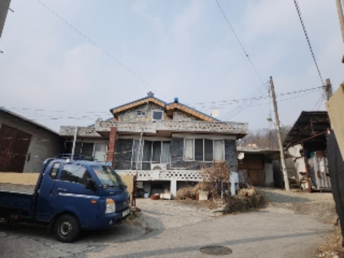 본건 지상 제시외 주택