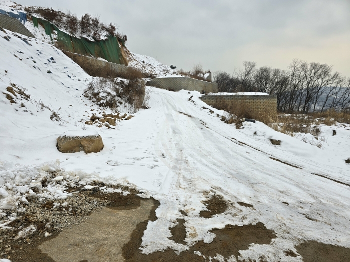 본건 기호(4) 전경
(현황도로)