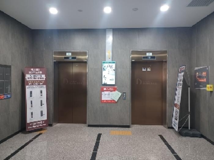 본건 한강듀클래스의정부고산 씨동 1층 엘리베이터 현황사진