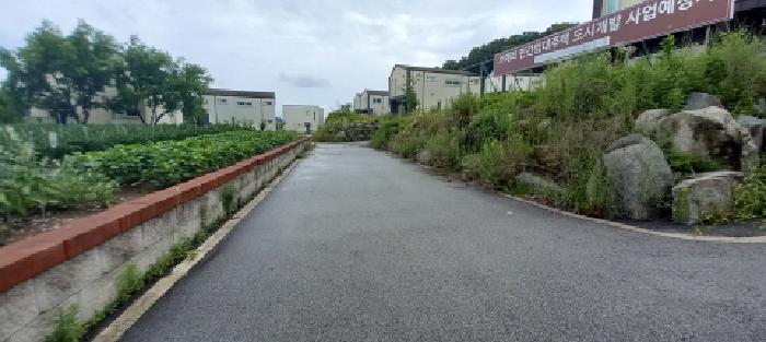 목록2. 토지(진입로) 전경