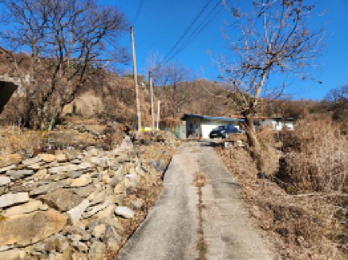 본건 토지 입구 전경