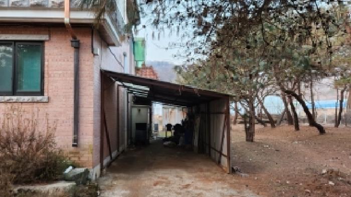 목록 7. 외관 옆 보일러실 제시 외 천막