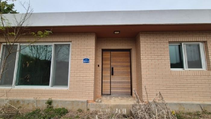 본건 부동산(목록13 건물) 전경