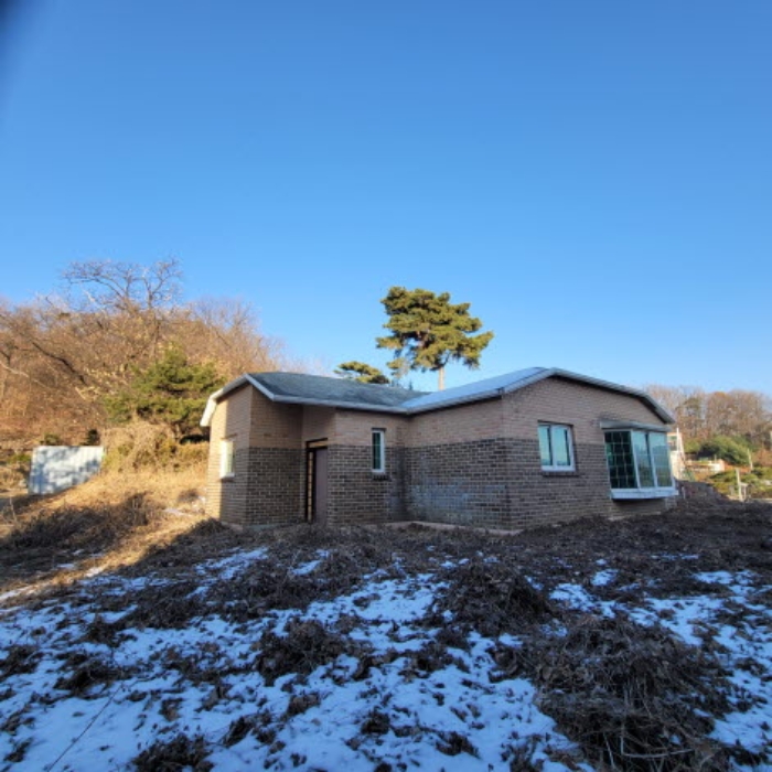 목록5 토지 및 제시외 건물 전경