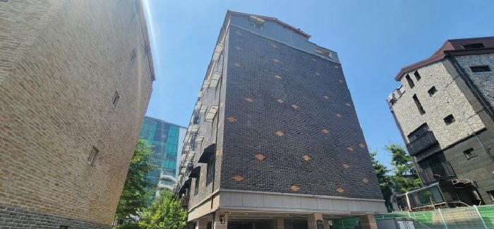 1동건물