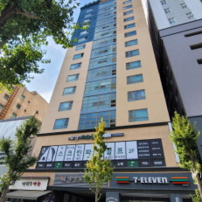 본건 건물 전경