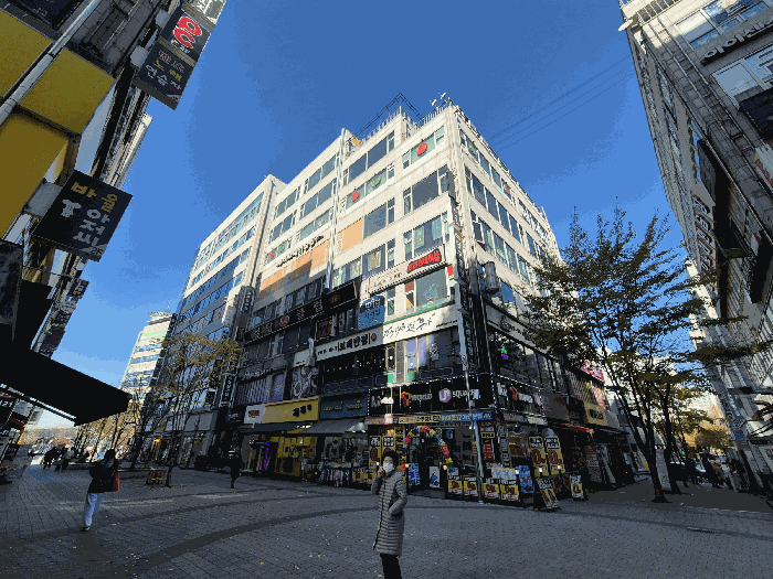 본건 전경(남동측에서 촬영)