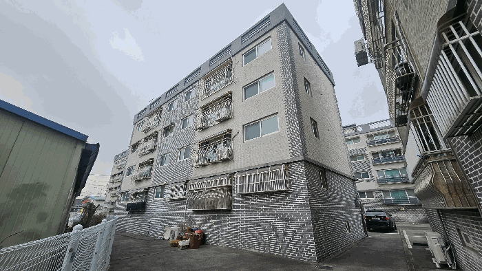 본건 동 전경