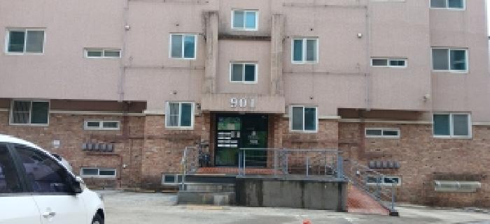 901동 출입구