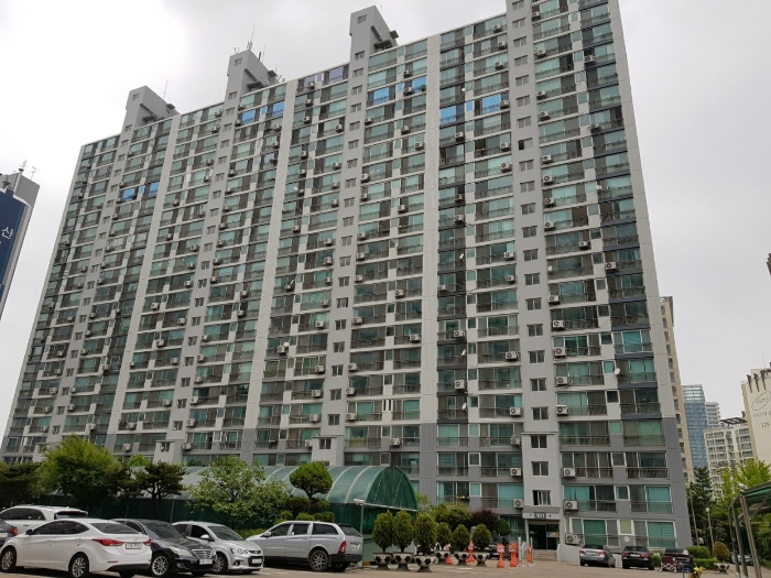 <본건 전경>
(남동측에서 촬영)