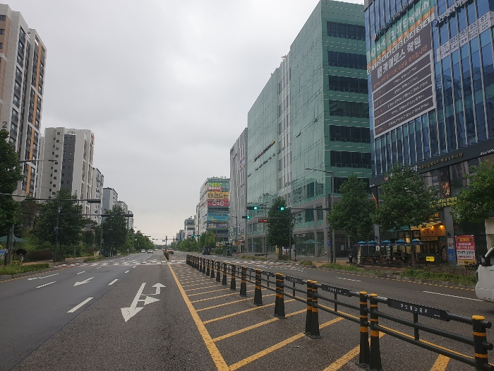 북측 접면 도로