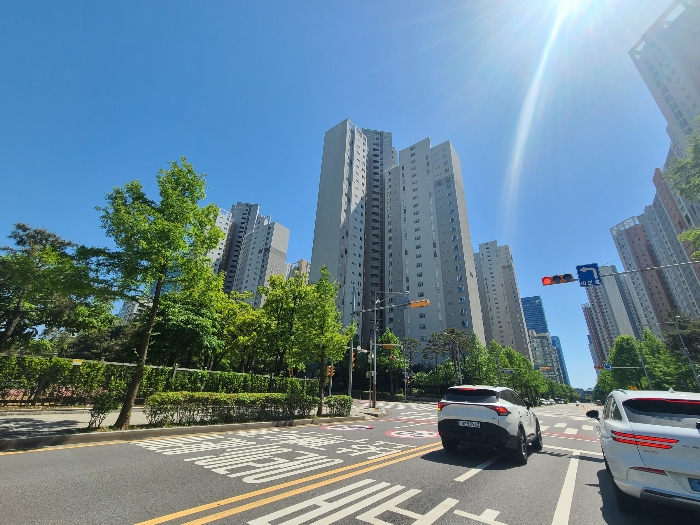 본건이 속한 단지 전경
