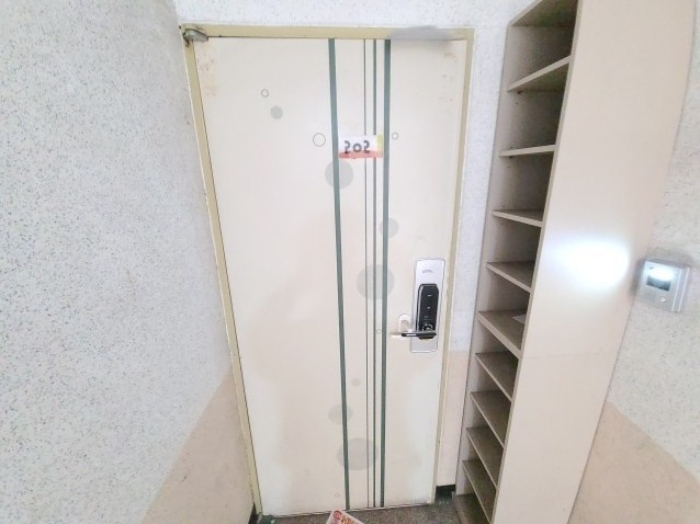 세대출입문