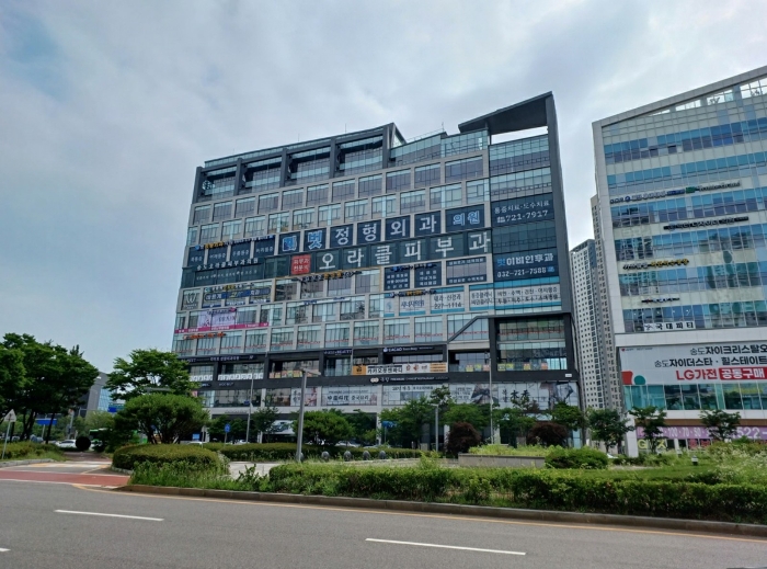 본건 외부 전경