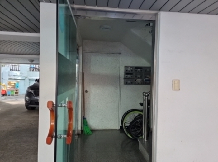 공동출입구