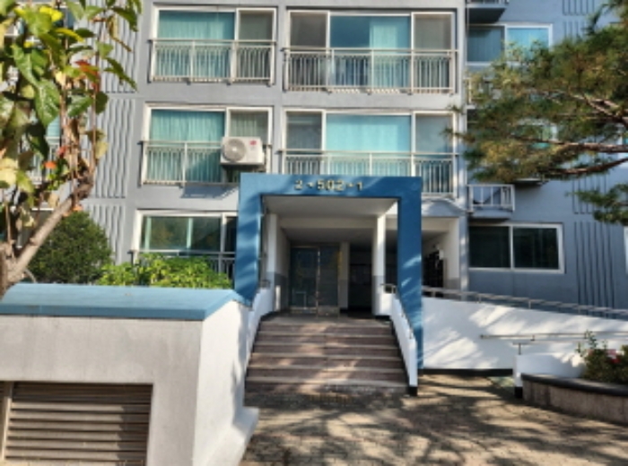 공동 출입구