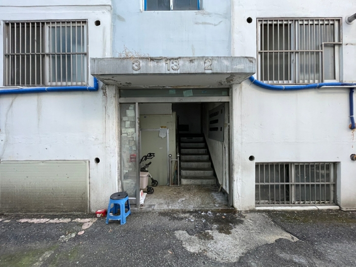본건물 1층 출입구