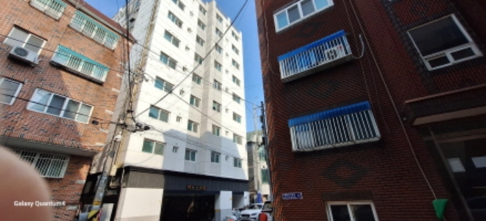 1동건물 전경