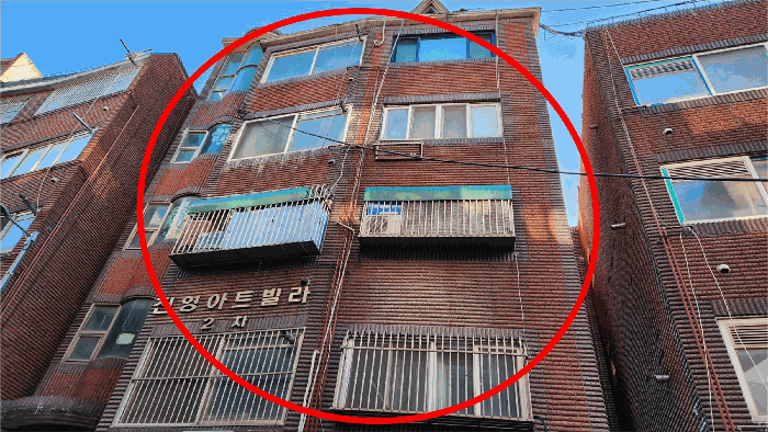 본건이 속한 건물전경(본건 북측에서 촬영)