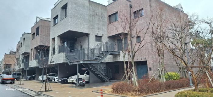 1동 건물 전경