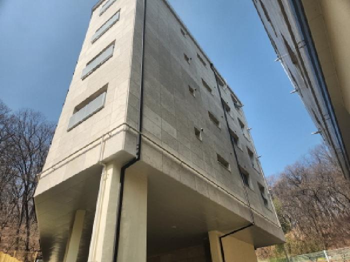 건물 전경