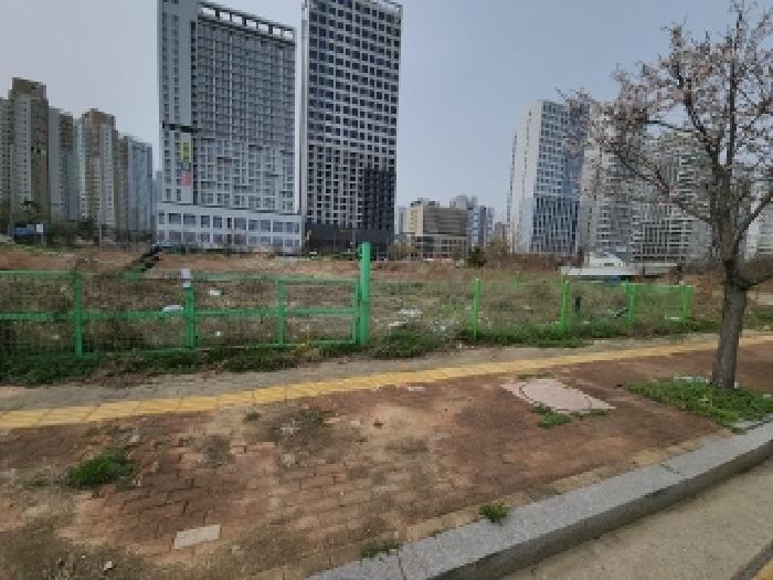 본건 부동산 전경2