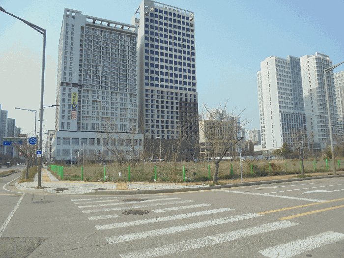 본건 전경(근거리에서 촬영)