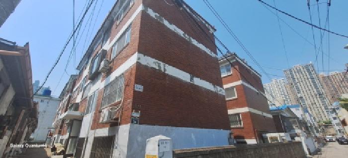 1동 건물 전경