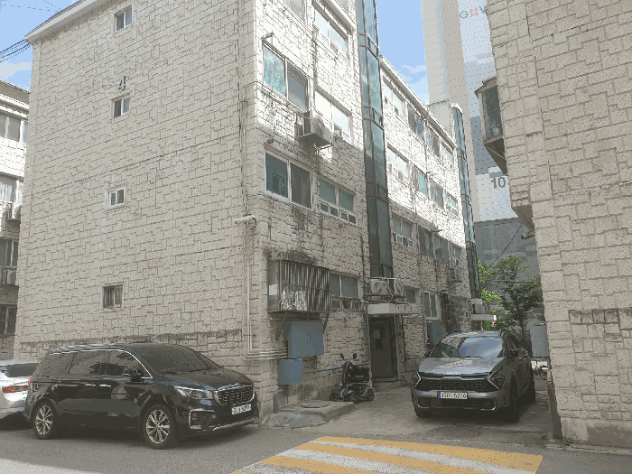건물 전경