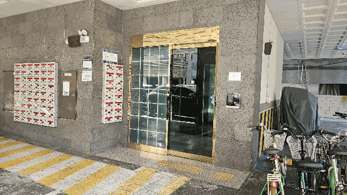 1층출입구