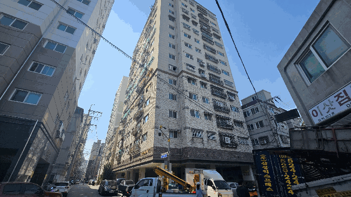 본건동전경
