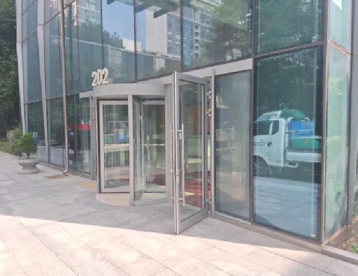 공동 출입구