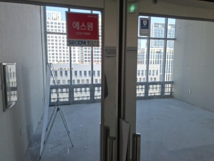4번 출입문