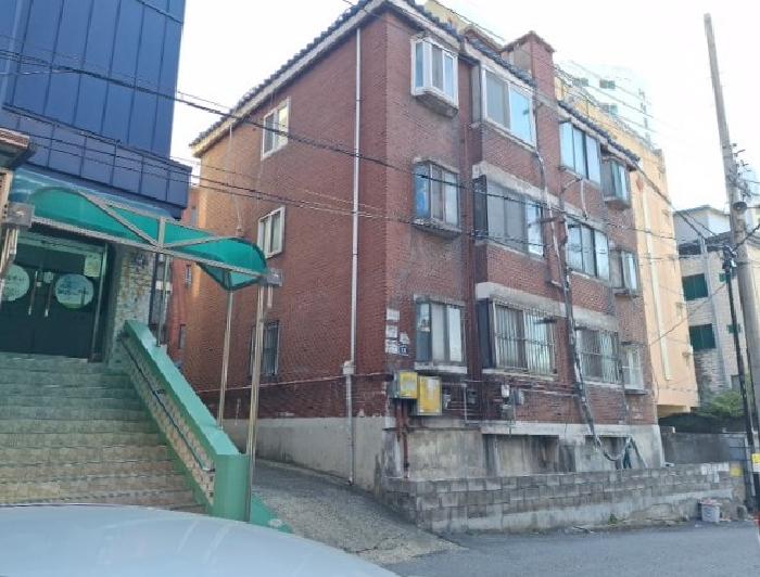 건물 전경