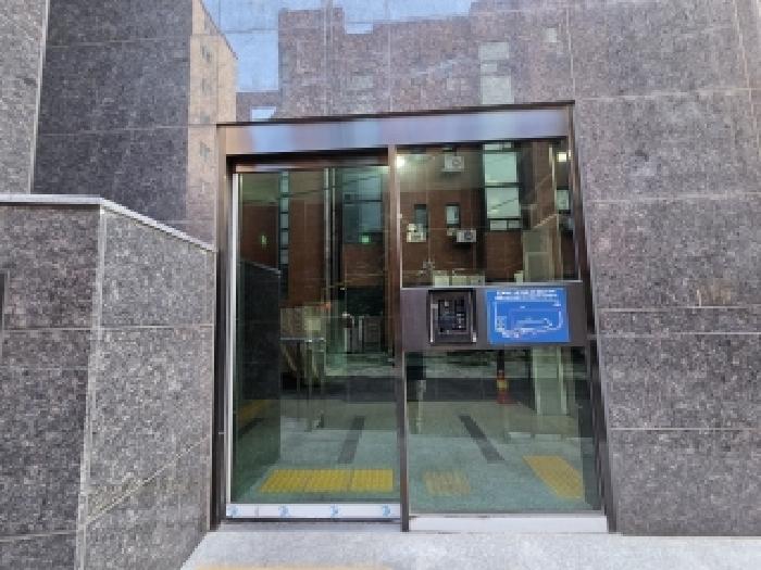 공동출입구