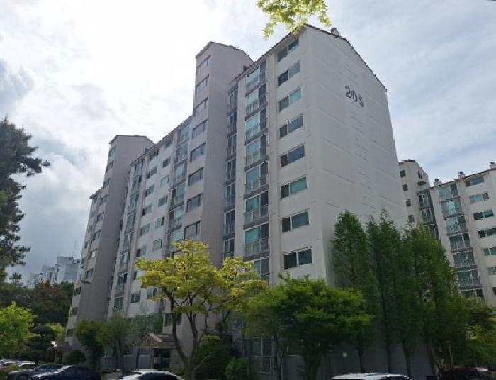 건물 전경