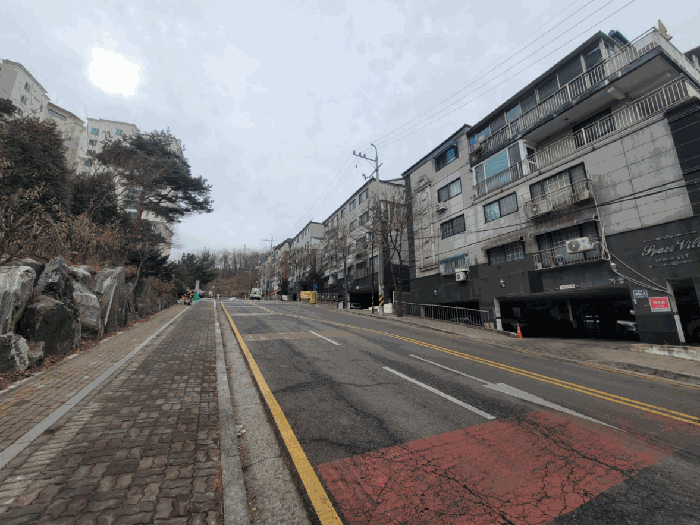 인접도로 및 인근 전경