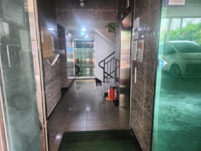 공동 출입구