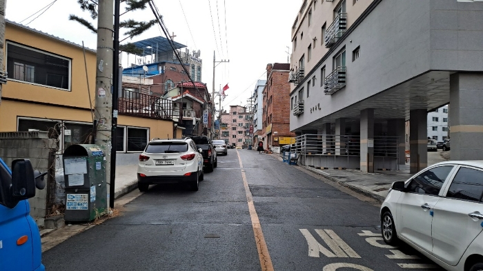 북서측 접면도로