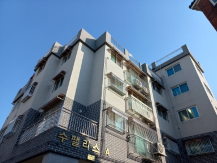 목록 1. 건물 전경 상단