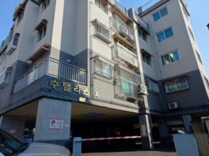 목록 1. 건물 전경 하단