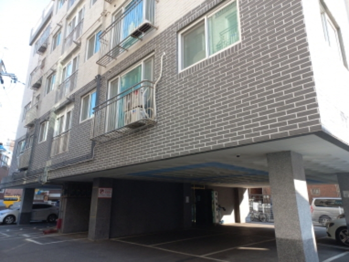 목록 2.3.4. 건물 전경 하단
