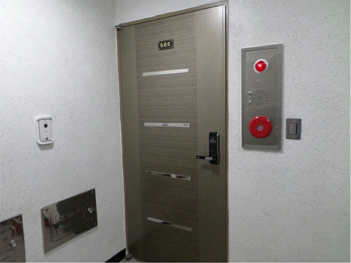 기호(4)(비동 502호) 출입구