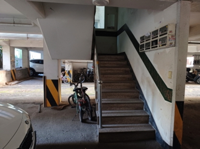 공동출입구